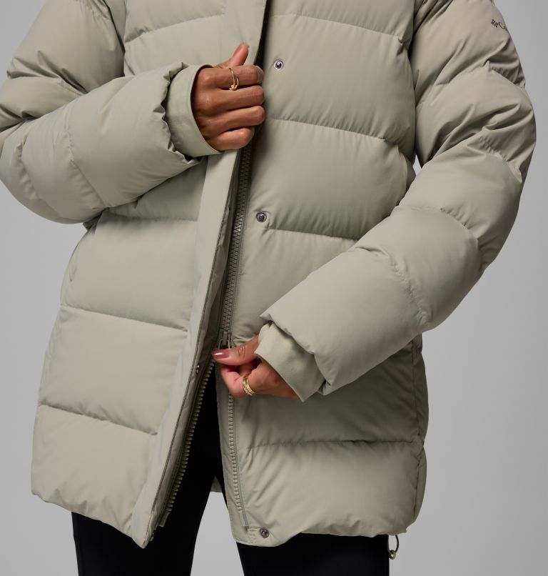 Amaze Puff™ Mid Hooded Jacket