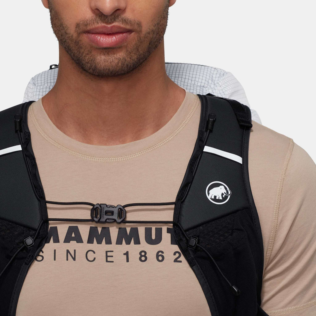 Mammut Trion 38 White/Black - spallacci e cinghia pettorale