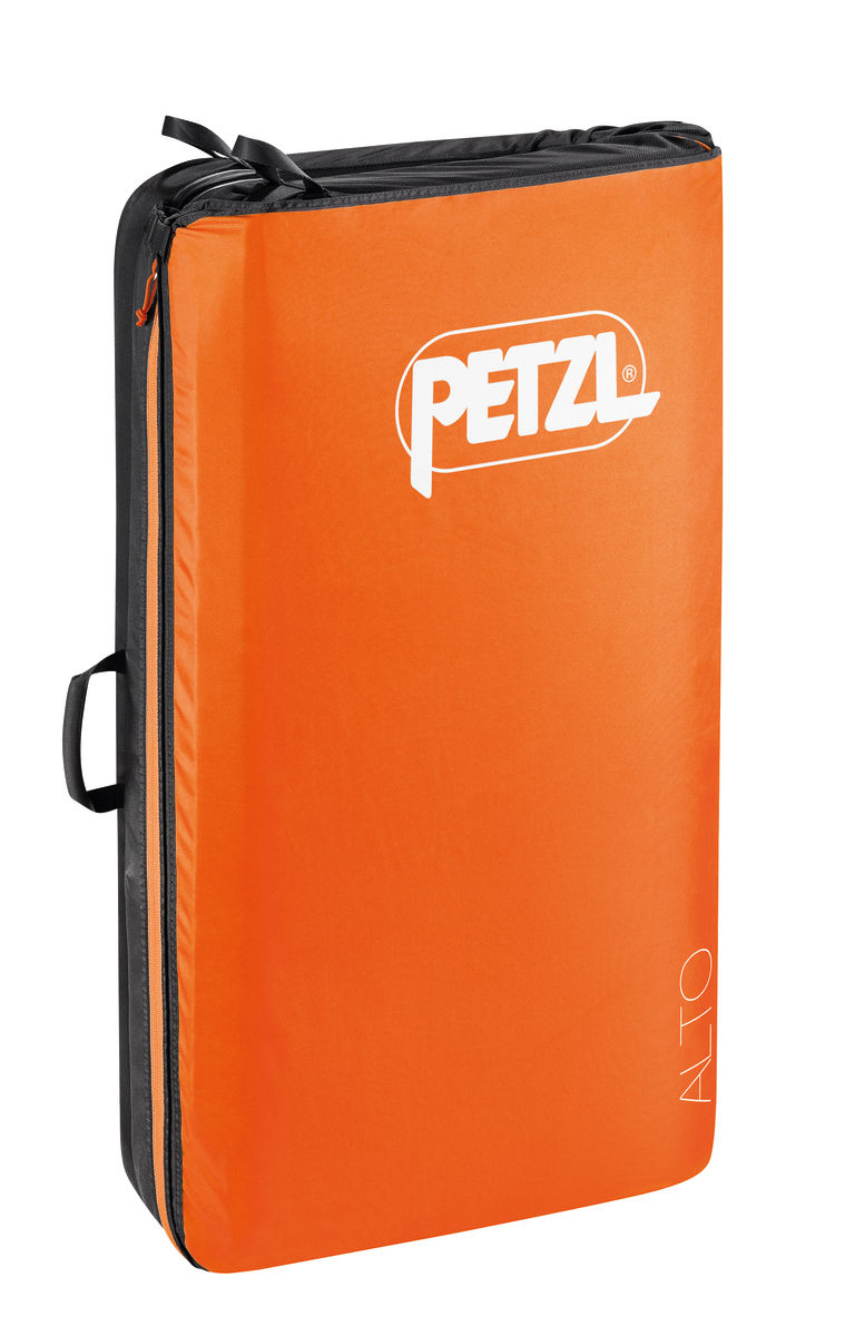 Crash Pad Alto by Petzl, orange and black, foldable climbing mat with handles and zip closure, designed for bouldering safety.