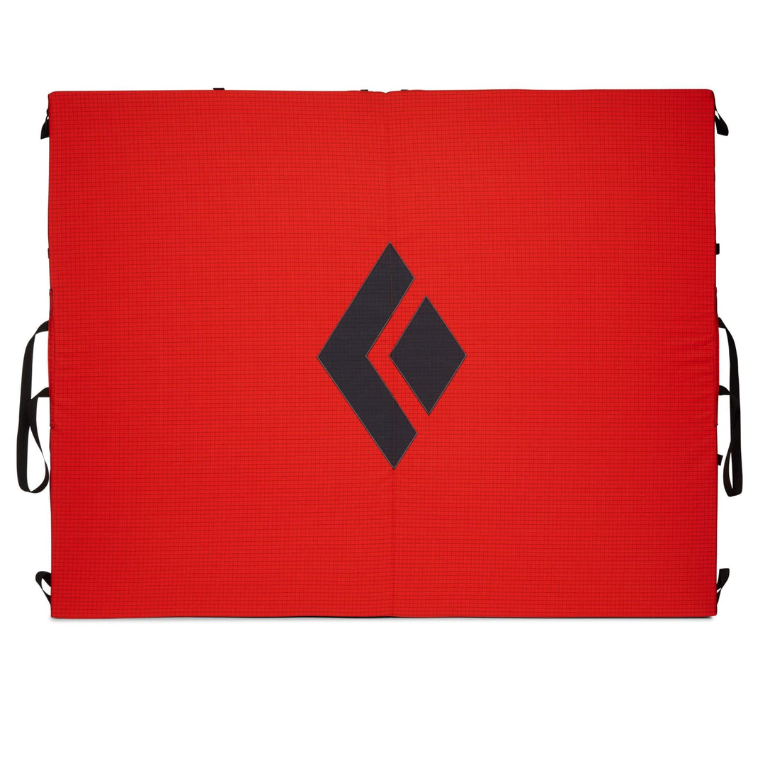 Mondo Crash Pad in recycled polyester with reinforced corners and dual-layer foam for climbing safety