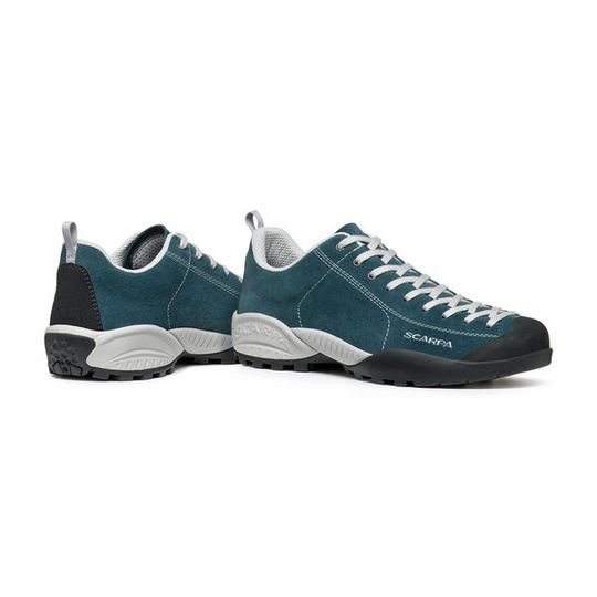 Mojito Petrol shoes, suede leather, rubber toe protection, climbing-inspired design, Vibram® outsole.