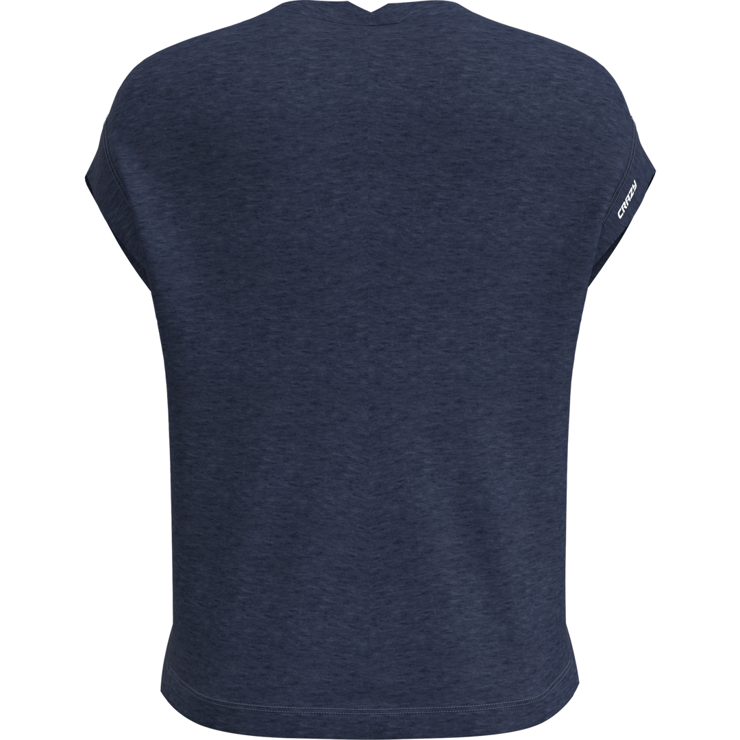 Camicia Aria elegante e moderna indossata da modello