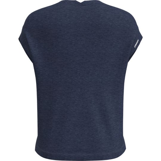 Camicia Aria elegante e moderna indossata da modello
