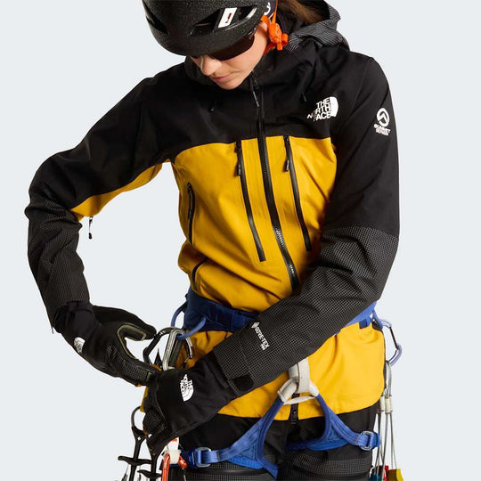 The North Face W Summit Mountain Gtx Pro Jacket – Summit Gold/Tnf Black – ALT11