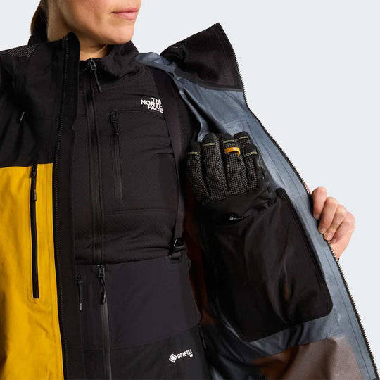 The North Face W Summit Mountain Gtx Pro Jacket – Summit Gold/Tnf Black – ALT9