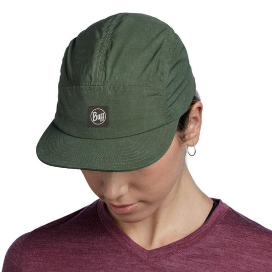 Cappellino leggero BUFF® 5 Panel Explore Cap con design a 5 pannelli e chiusura regolabile per attività outdoor