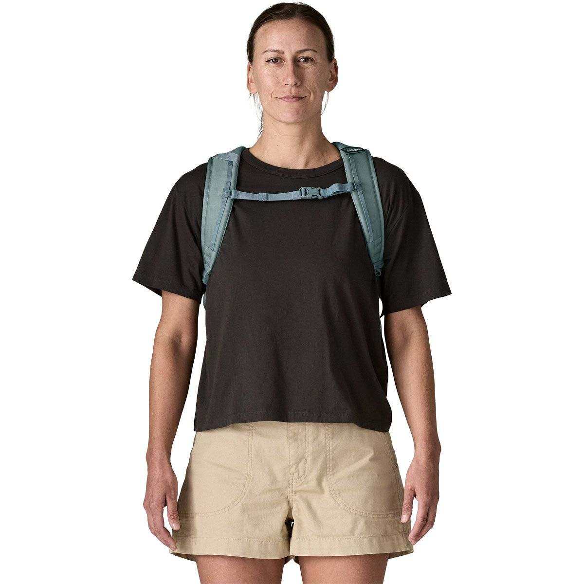 Refugio Day Pack 26L zaino 26 litri in poliestere riciclato con custodia laptop imbottita e trattamento DWR senza PFC