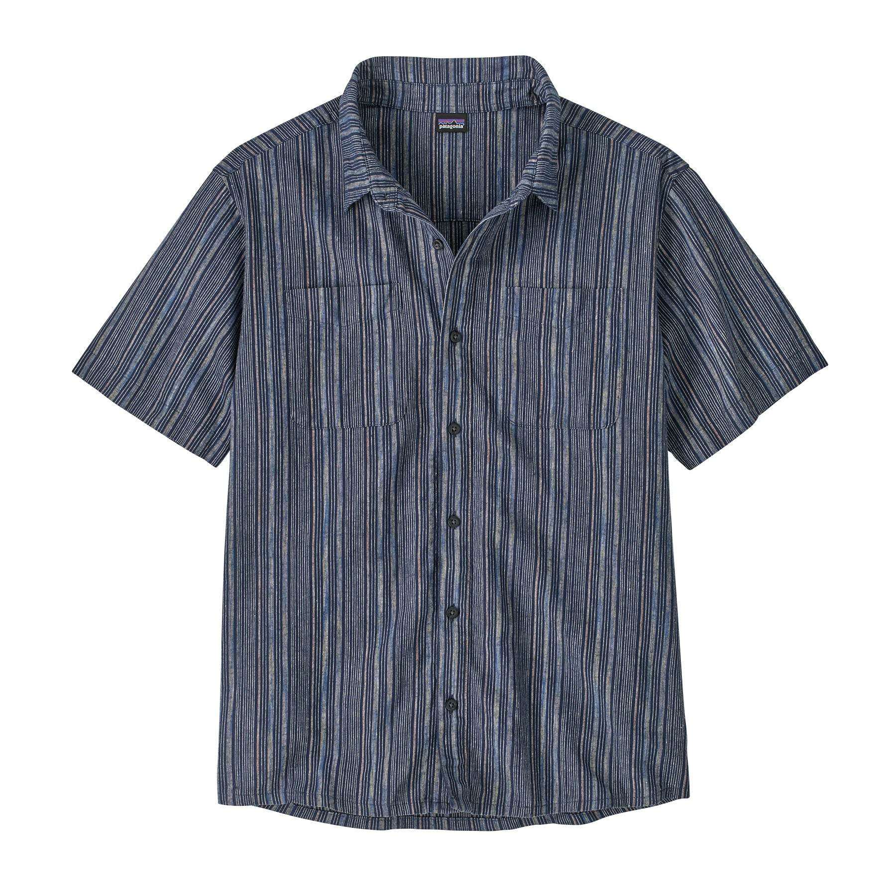 Lightweight M's Back Step Shirt in hemp and organic cotton with coconut buttons and chest pockets