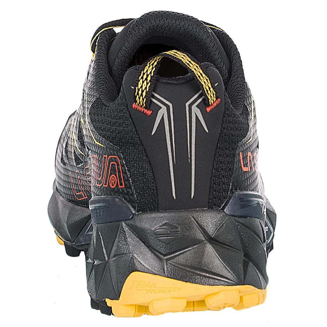Waterproof Akyra Gtx trail running shoe with GORE-TEX membrane and FriXion XT sole, suitable for winter ultras.