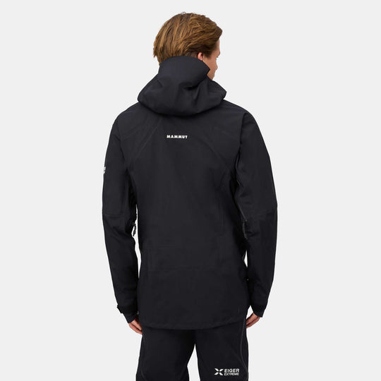 Mammut Eiger Nordwand Pro HS Hooded Jacket Men Black – indossata, vista posteriore