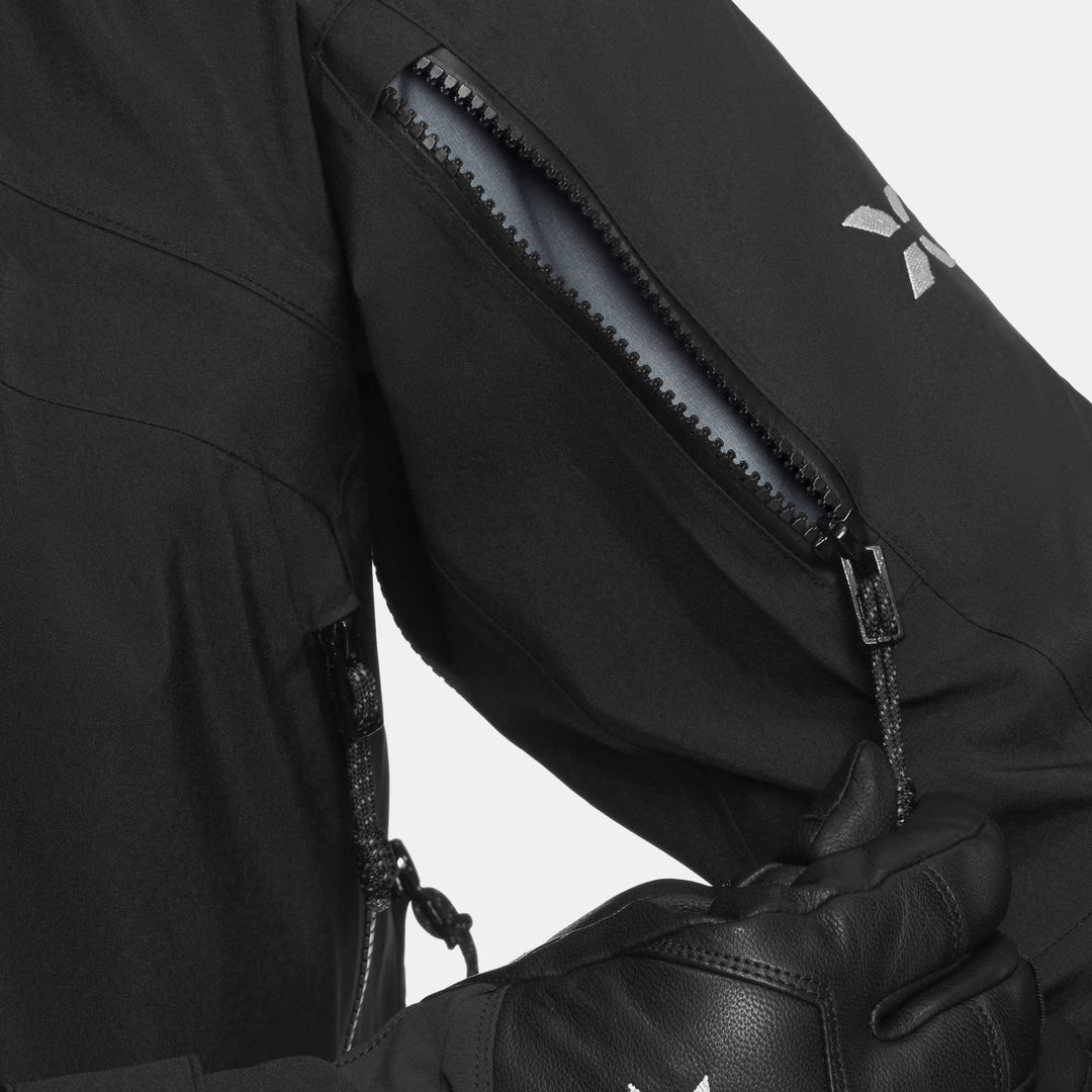 Mammut Eiger Nordwand Pro HS Hooded Jacket Men Black – dettaglio manica e ventilazione