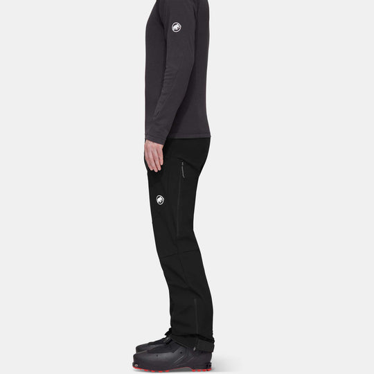 Mammut Taiss Guide SO Pants Men Black – indossata, vista laterale