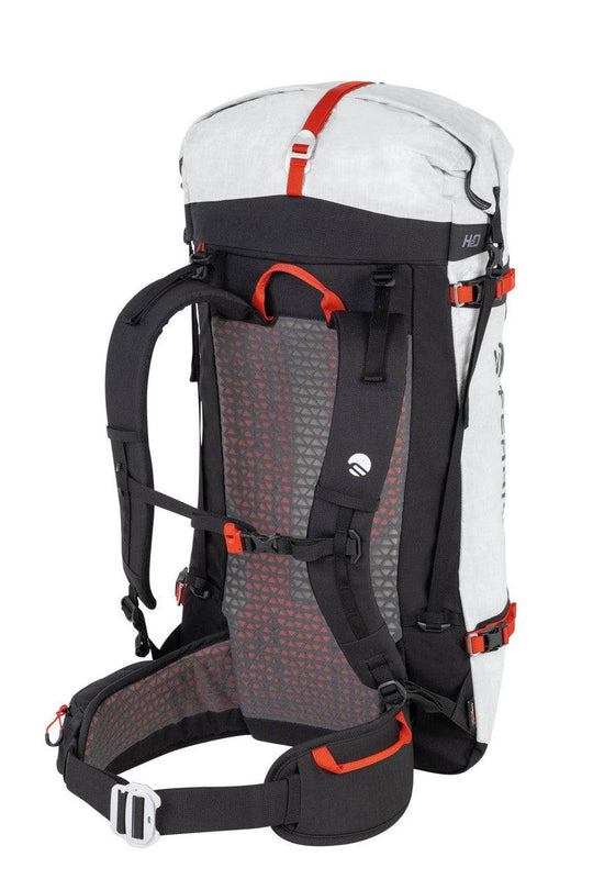 Zaino Instinct 40+5 trekking resistente e capiente