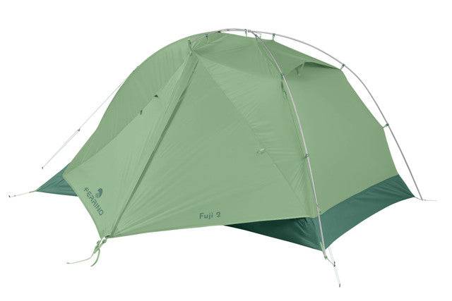 Tenda Fuji 2 montata in campeggio all'aperto