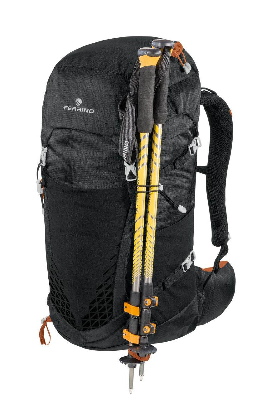 Zaino Agile 45 nero e resistente per escursioni e viaggi