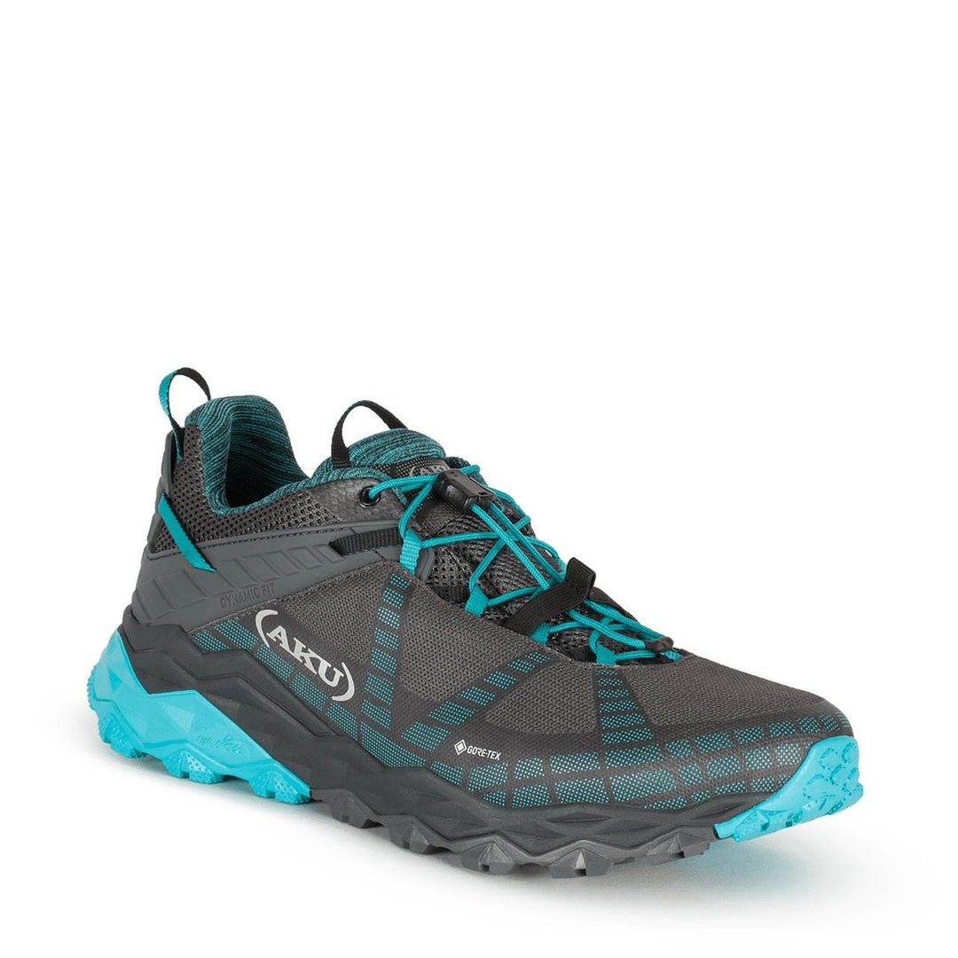 Lightweight Flyrock Gtx hiking shoe with Vibram Megagrip sole and Gore-Tex lining.