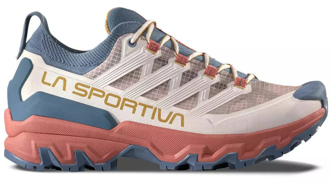 Scarpa da trekking Ultra Raptor 3 Woman con tomaia in nylon ripstop e suola FriXion White per escursioni in montagna