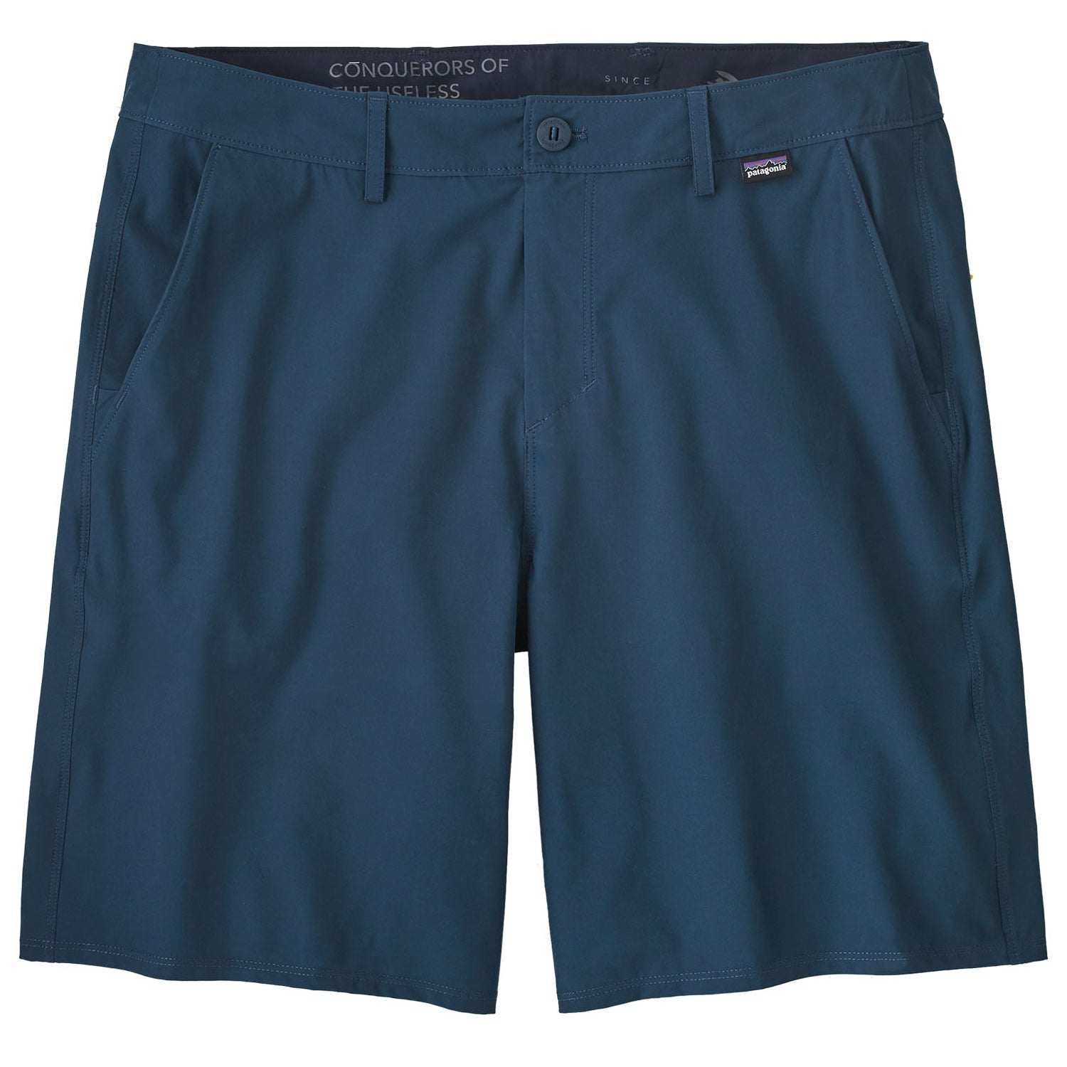 Hydropeak Hybrid Walk Shorts 19 In, lightweight stretch fabric, quick-drying, button closure, draining pockets, Fair Trade Certified.