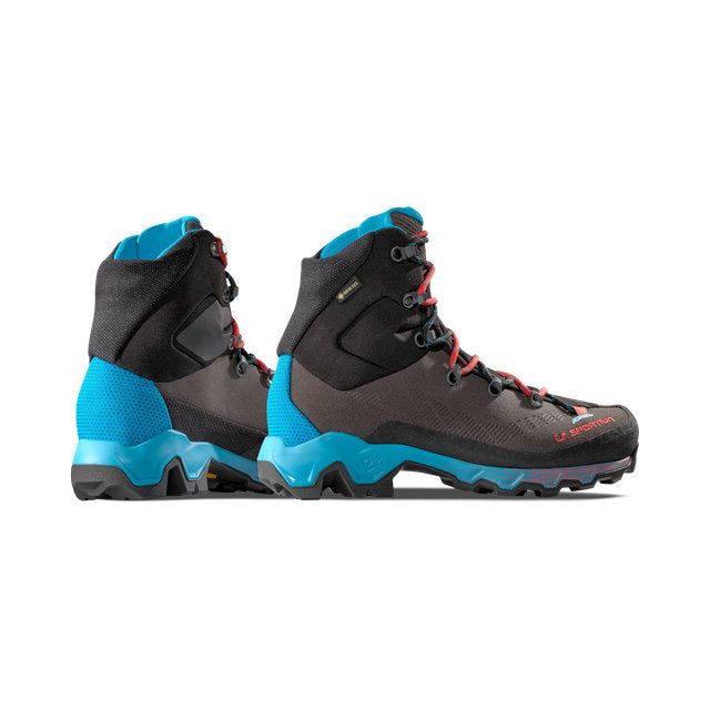 La Sportiva Aequilibrium Trek Woman GTX Carbon/Malibu Blue, vista posteriore