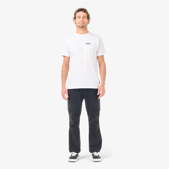Picture Baguette Club Tee White – fronte indossato