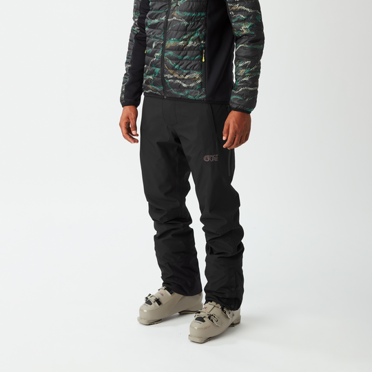 Picture Object Pants Black, indossato frontale
