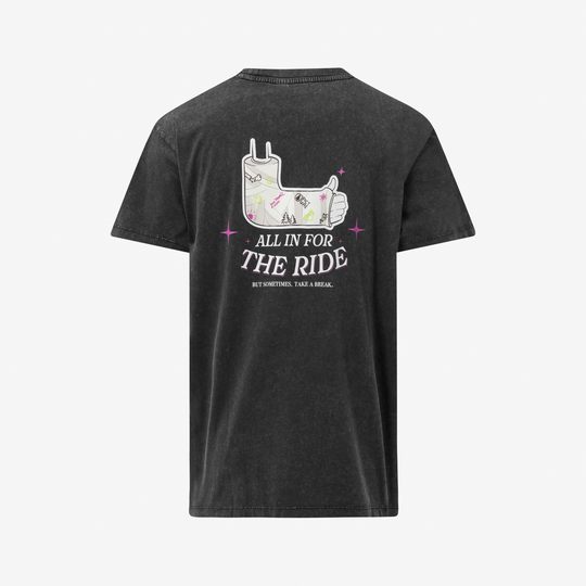 Picture Allin Tee Black Washed – retro su fondo neutro