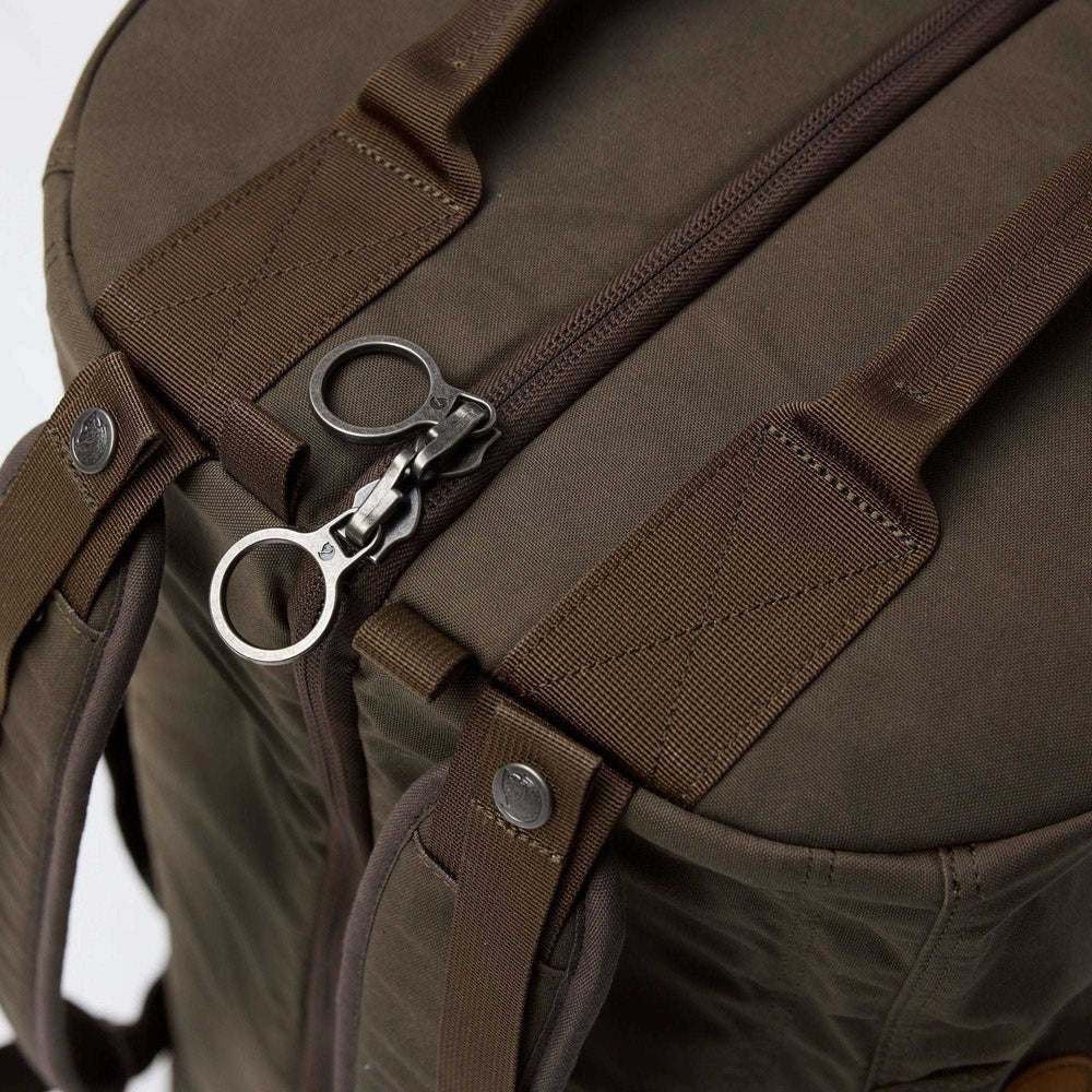 Zaino Splitpack resistente e impermeabile con due scomparti separati e spallacci imbottiti per viaggi e allenamento
