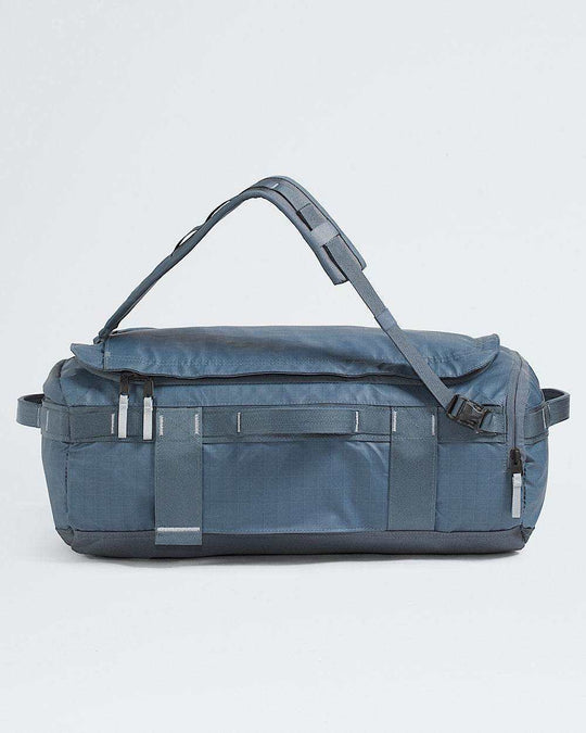The North Face Base Camp Voyager Duffel 32L Granite Grey/Frost Grey