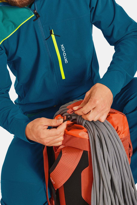 Lightweight Trad Zero 24 climbing backpack with rope attachment.