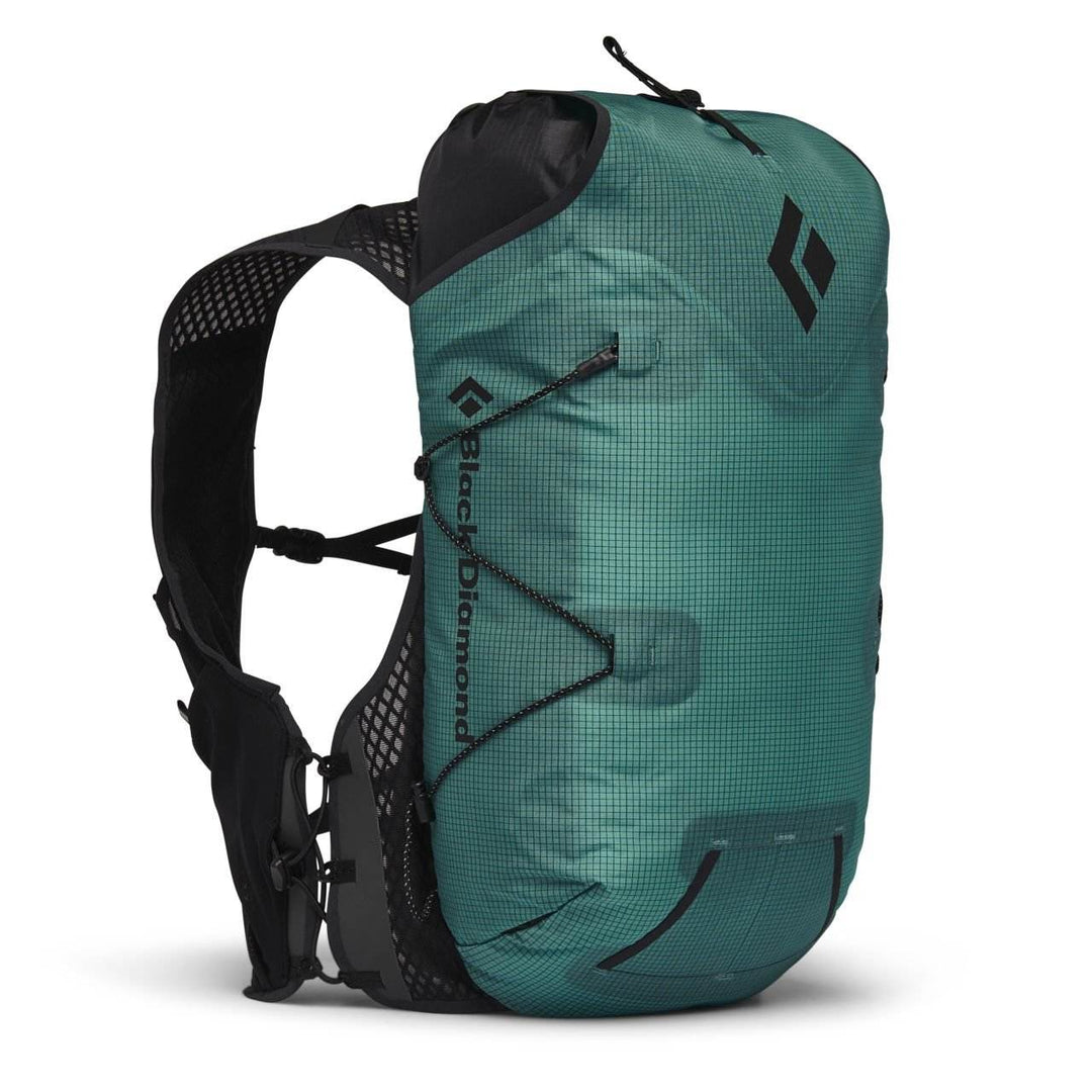 Women's Distance 8 Backpack in green, designed for comfort and performance with UHMWPE ripstop fabric, seamless harness, and storage features.