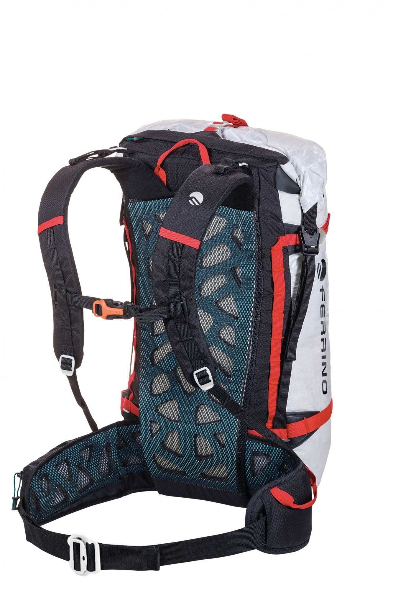 Zaino Alpinismo Ferrino Instinct 40+5 – In Dyneema E Cordura, Leggero E Resistente, Porta Materiale Esterno