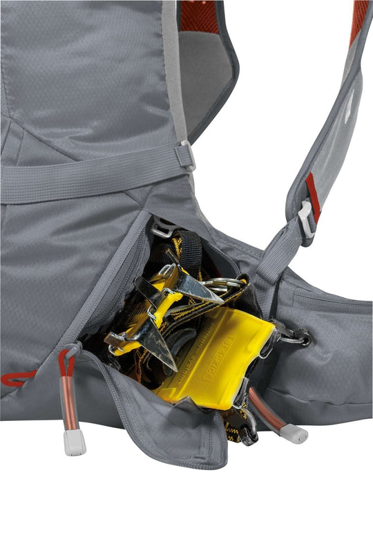 Zaino Rutor 30 alpinismo con tasca ramponi e corda.